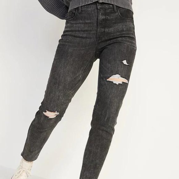 Old Navy Denim - Old Navy High-Waisted Rockstar Super Skinny Ripped Gray Ankle Jeans for Women